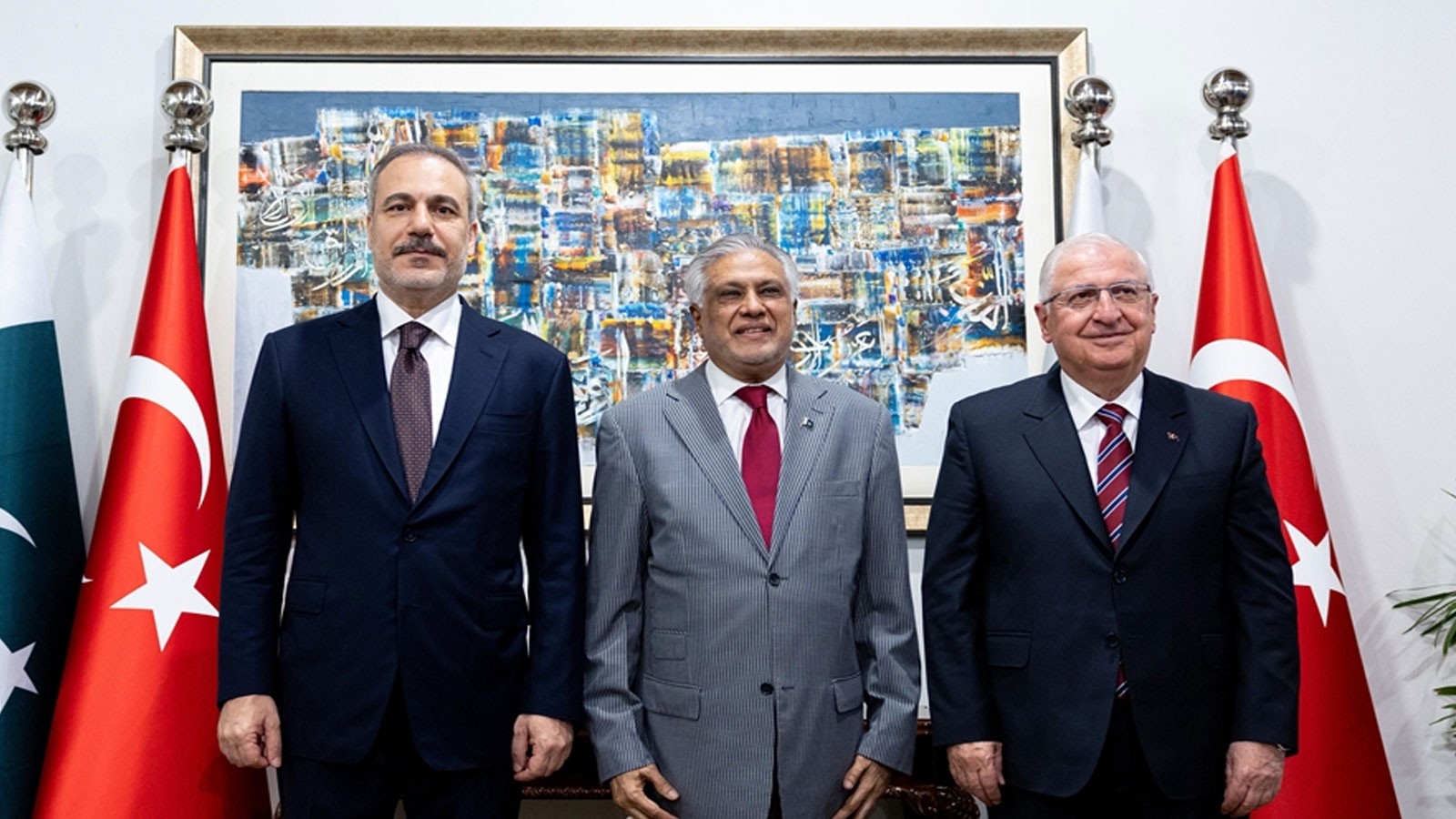 Fidan ve Güler Pakistan’da kritik görüşme gerçekleştirdi