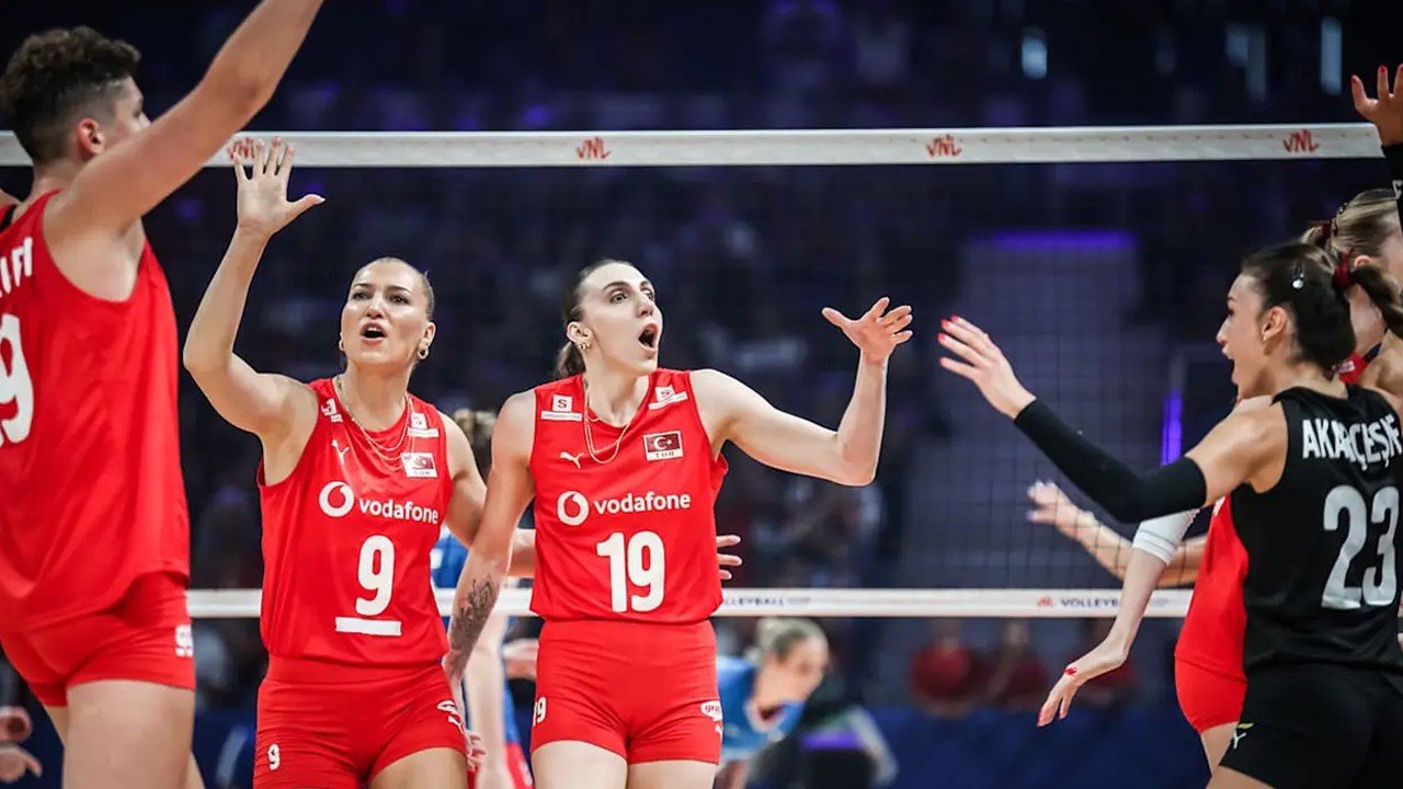 Filenin Sultanları VNL Çeyrek Finalinde Japonya ile Karşılaşacak: İşte İstatistik Liderleri!