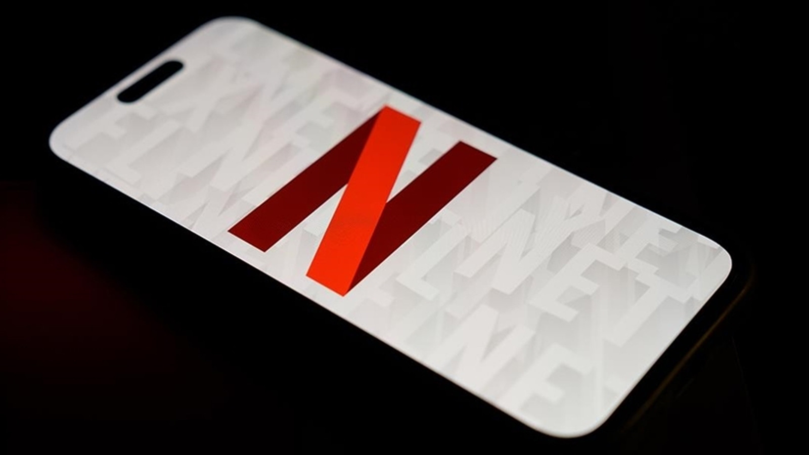 Netflix İkinci Çeyrekte Gelir ve Kârda Beklentileri Aştı: Gelir $11.1 Milyara Ulaştı