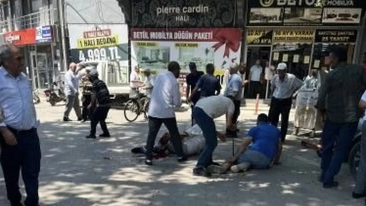 Bursa'da cuma namazı çıkışı kurşun yağdı!