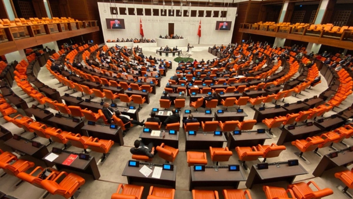Yenilenebilir enerji için düğmeye basıldı: Kamulaştırma + %85 indirim!