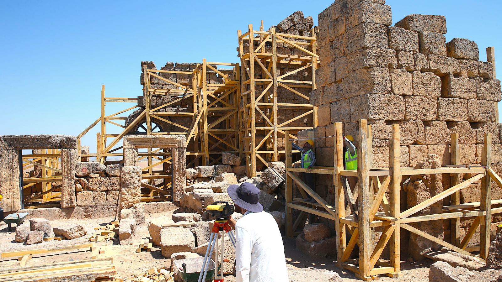 3 bin yıllık Zerzevan Kalesi restore ediliyor! UNESCO yolunda kritik adım