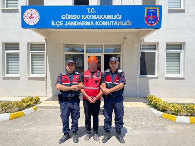 Yangın bölgesinde sahte AKUT’çu yakalandı! 105 suç kaydı, 9 arama kararı