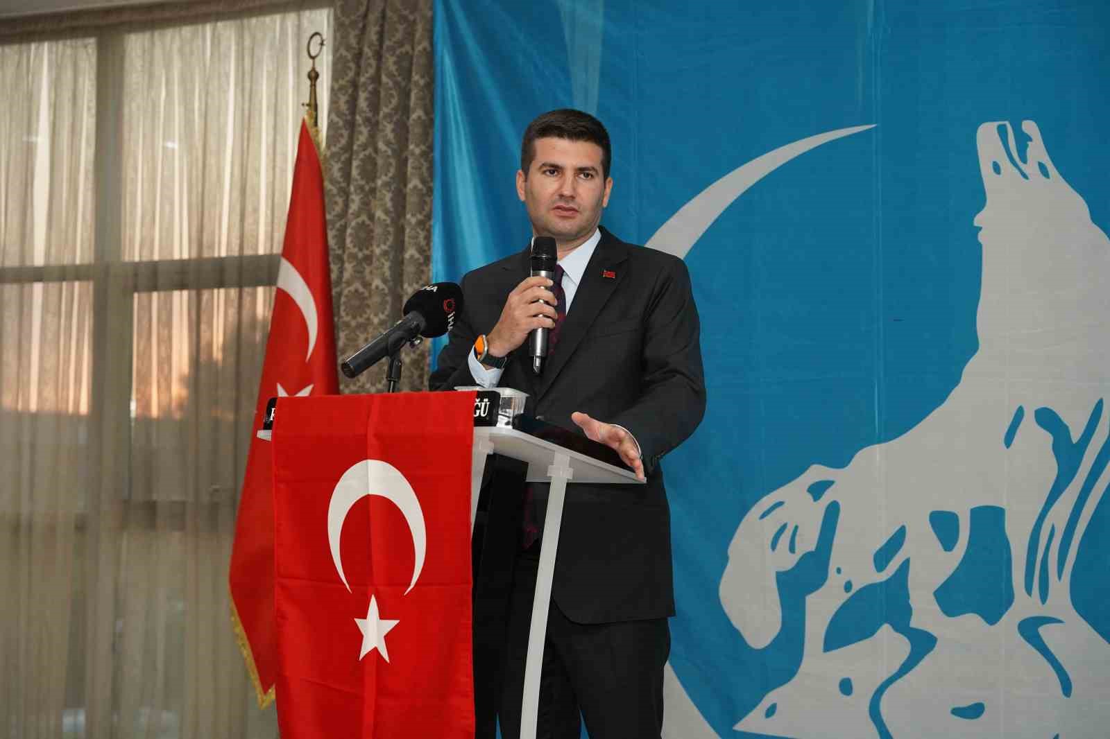 Ülkü Ocakları Başkanı CHP’yi Hedef Aldı: CHP, Teröre ve Uyuşturucuya Göz Yumuyor
