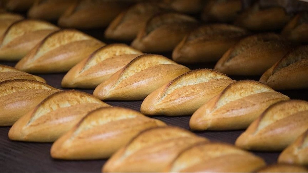 Kocaeli'de Ekmeğe ve Simide Zam: Fiyatlar Artarken Ekmek Gramajı Düştü!