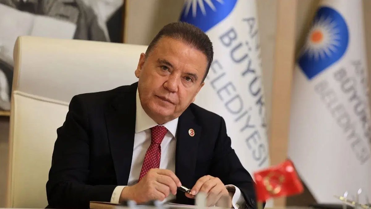 Muhittin Böcek’ten Dikkat Çeken Mesaj: Gerçekleri Sırasıyla Açıklayacağım