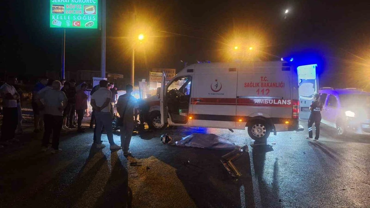 Serik'te feci kaza: 19 yaşındaki motosiklet sürücüsü hayatını kaybetti