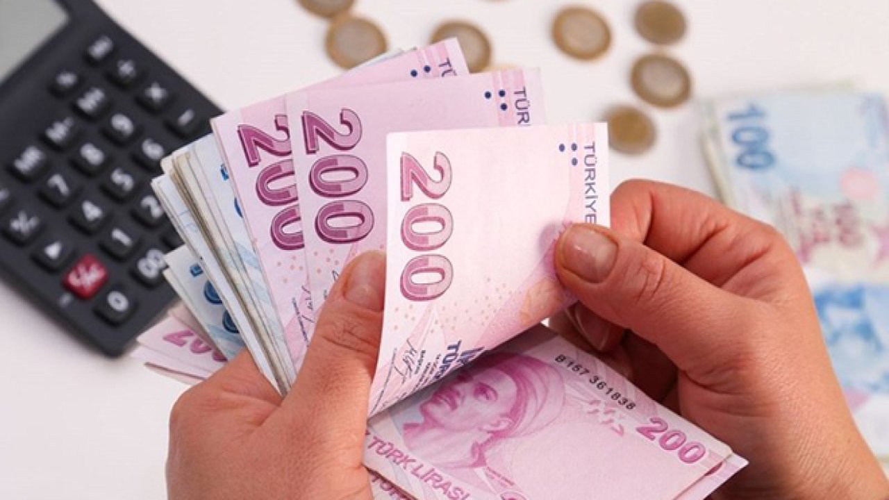 Memur ve emeklilere yeni zam teklifi: Taban aylığa 1000 TL!