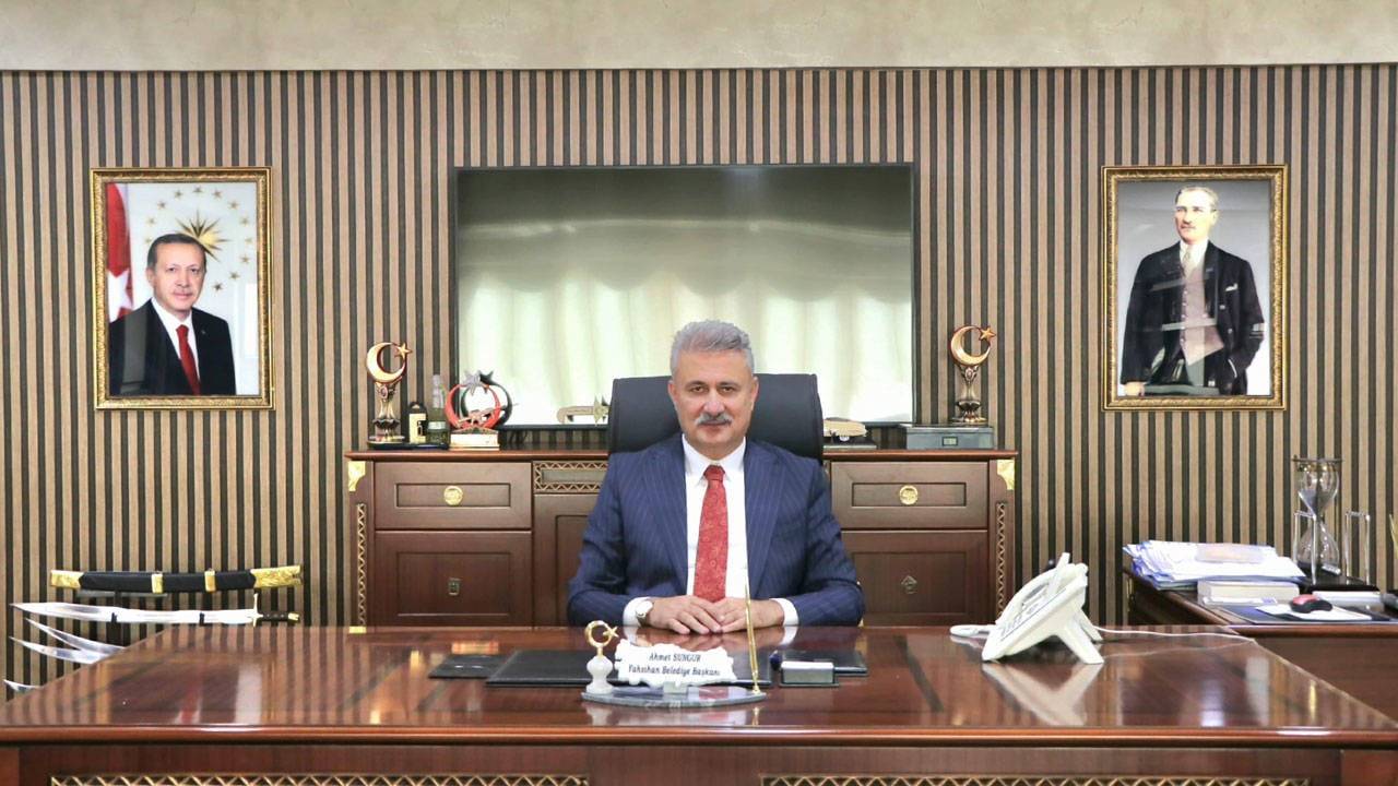 Yahşihan Belediye Başkanı Ahmet Sungur, AK Parti’den ihraç talebiyle Disiplin Kurulu’na sevk edildi