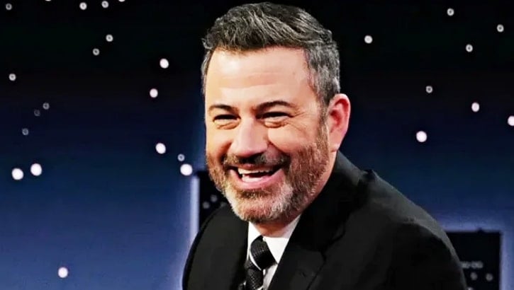 Jimmy Kimmel geri döndü, Trump ateş püskürdü