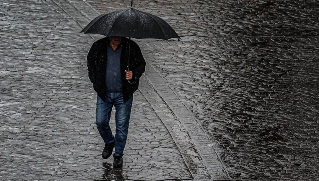 Meteoroloji’den Batı'ya Kuvvetli Yağış Uyarısı: Muğla'da Şiddetli Yağış ve Hortum Riski Var