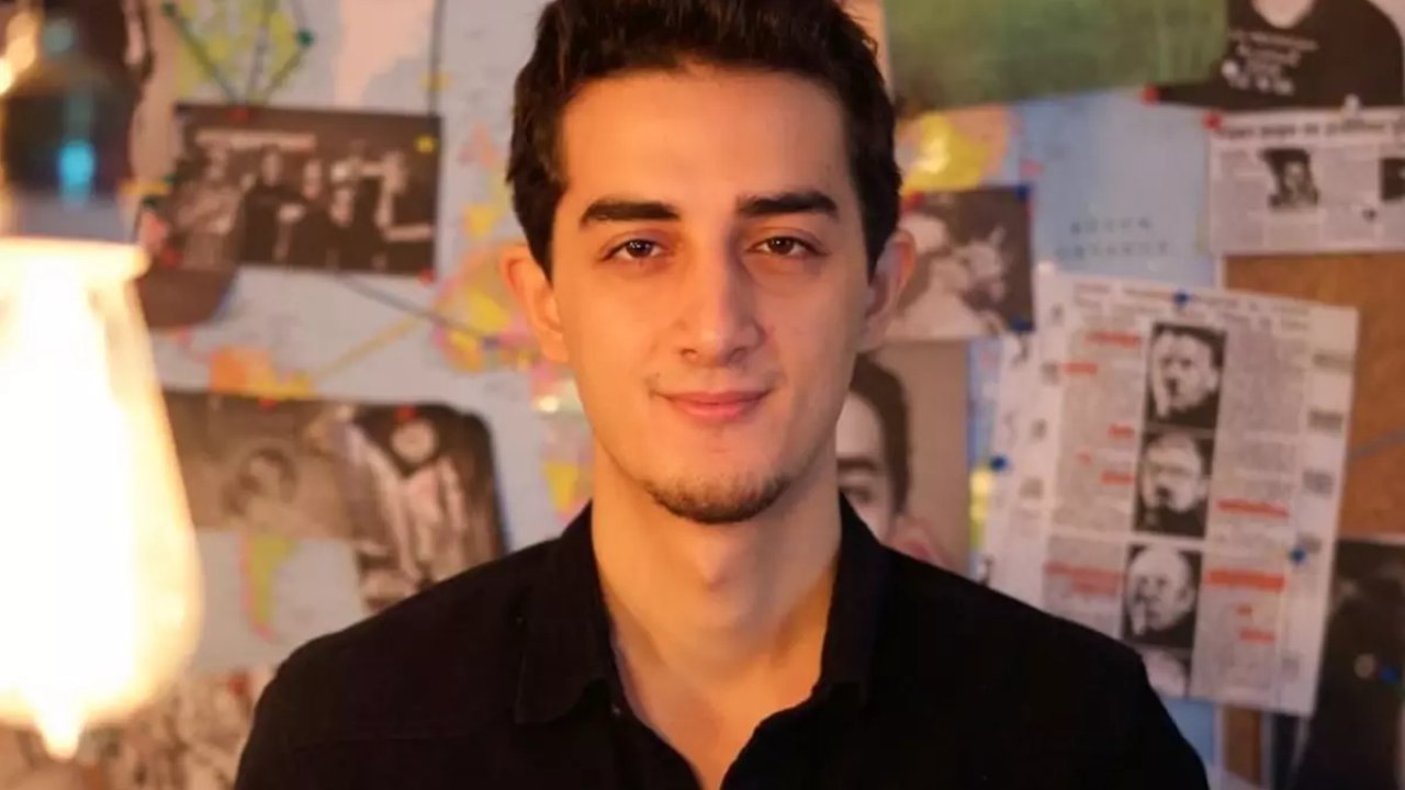Enes Batur’un YouTube Kararı Sonrası Zirveye Ruhi Çenet Oturdu!
