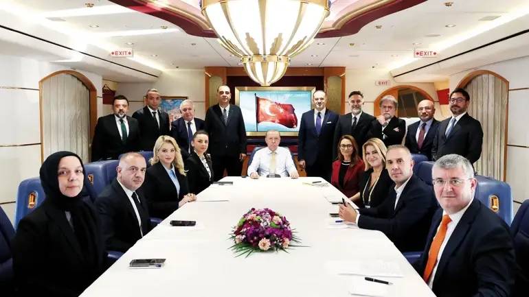 Ahmet Hakan yazdı: Erdoğan DEM’den memnun değil ama...!