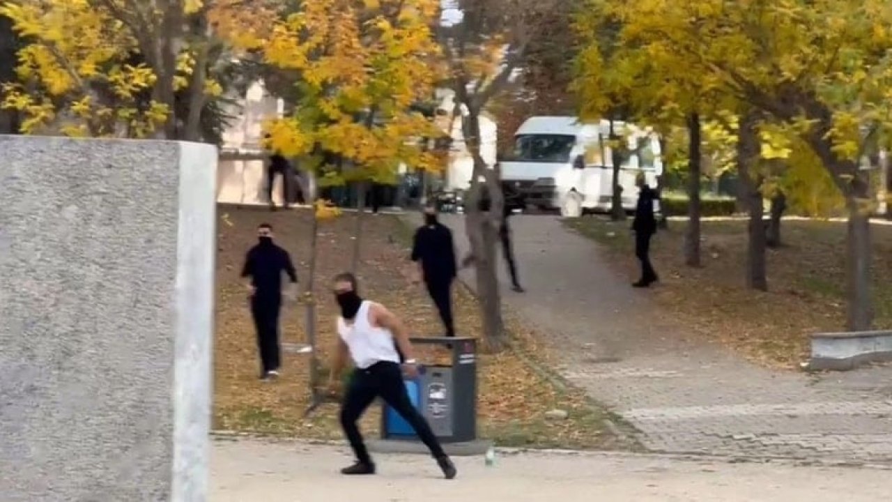 Hacettepe Üniversitesi'nde Pala ve Bıçaklı Kavga: 3 Gözaltı, 1 Yaralı!