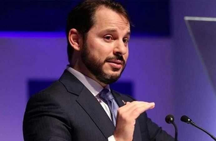Dolar 7,50 TL'yi gördü: Berat Albayrak 'gereken zamanda gereken adımları atmaktan' çekinmeyecekmiş!