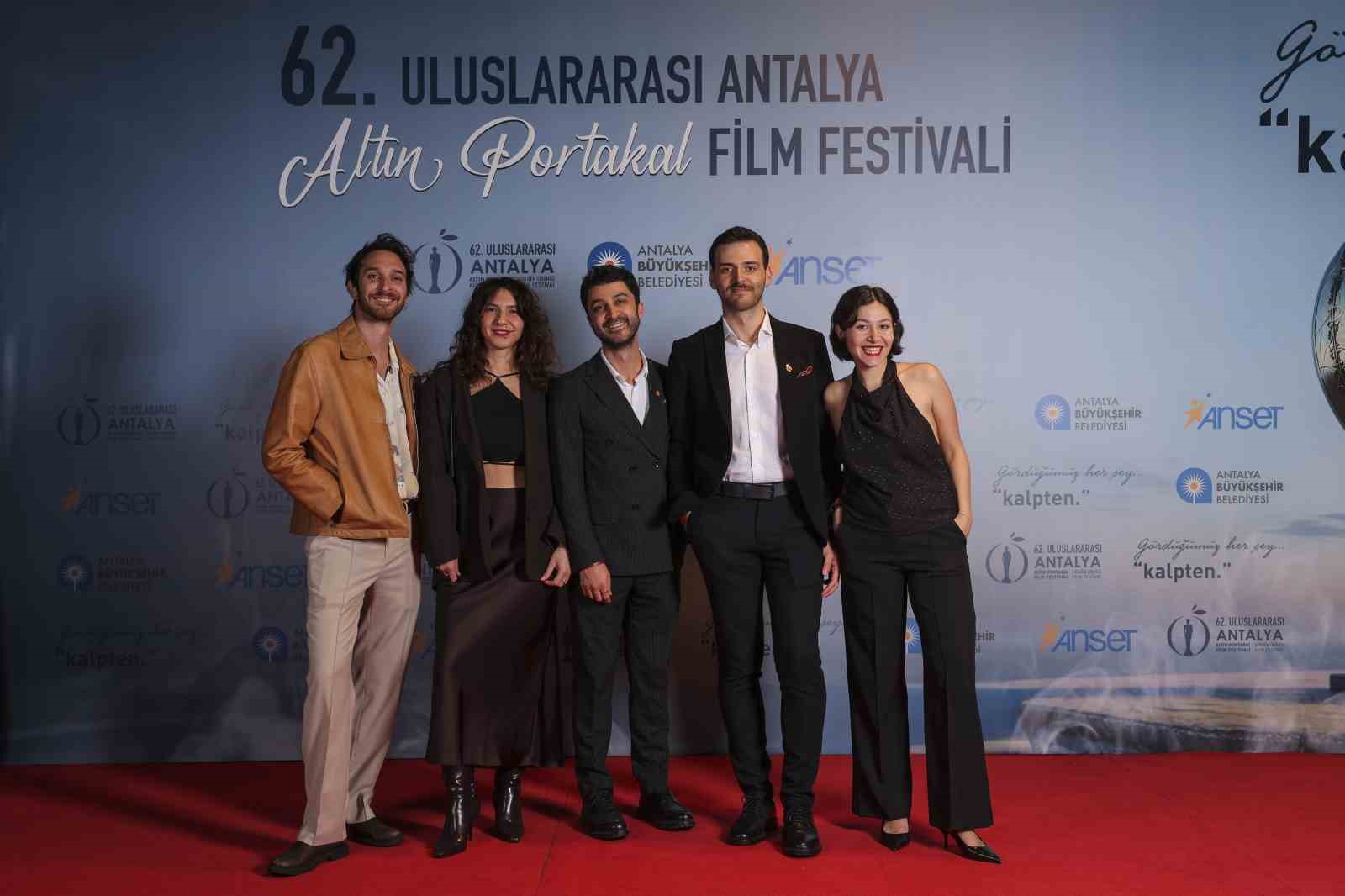 Kırmızı Halı, Duygular ve Heyecan: 62. Altın Portakal Film Festivali