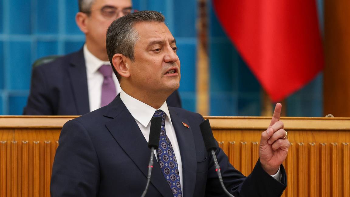 Özgür Özel’den Gebze’deki yıkım tepkisi: CHP’de olsaydı sabahın altısında kapıyı kırarlardı!