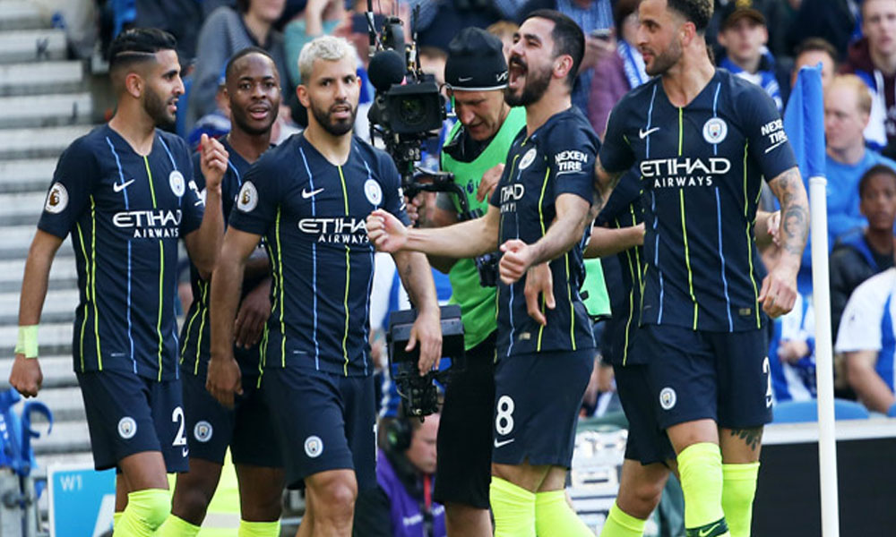 Manchester City sezonu 3 kupayla tamamladı