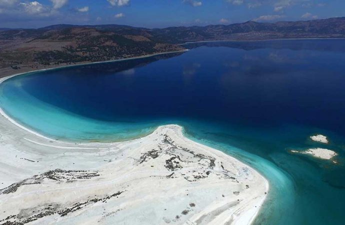 Salda Gölü'nü imara açan projeye onay verildi!