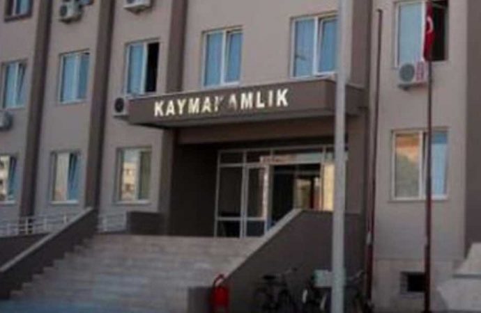 Saygı Öztürk yazdı: ''Kaymakam, siyasetçilerin esiri edildi. Dava açma yolu da tıkalı''