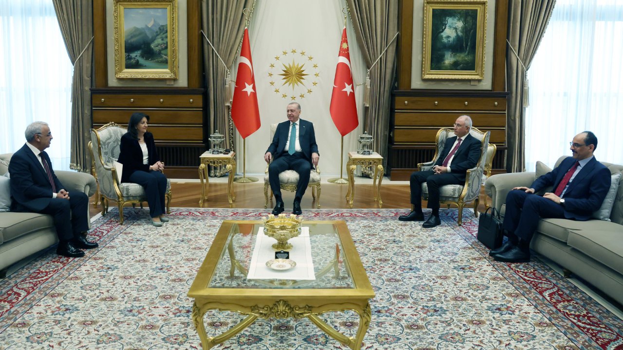 Erdoğan–İmralı Heyeti Zirvesi Beştepe’de Başladı!