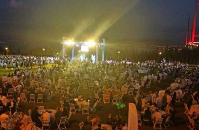 1500 kişilik düğün yapan AKP'li isim ödüllendirildi!
