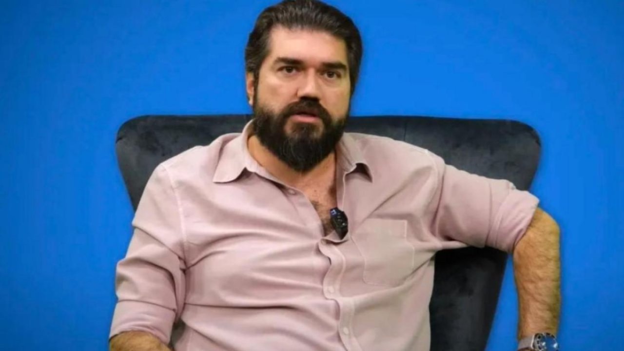 Rasim Ozan Kütahyalı’nın Serveti Gündemde! Klasik Otomobiller ve Lüks Gayrimenkuller Dikkat Çekti