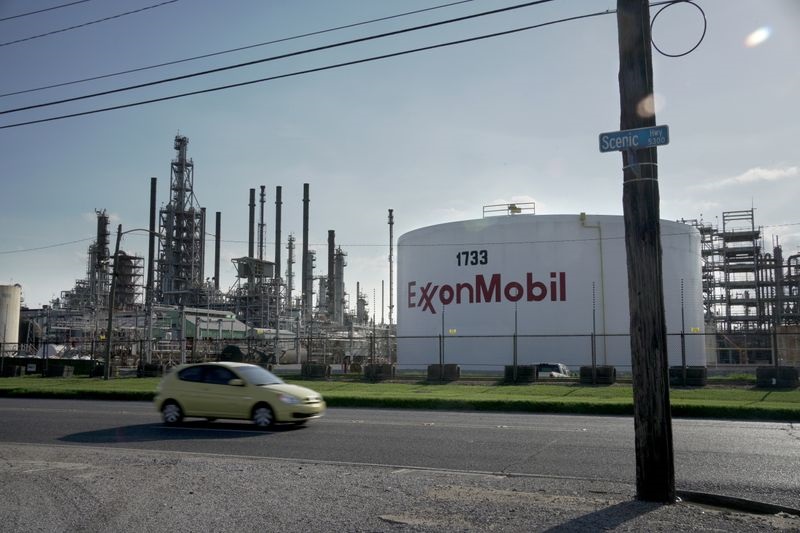 Petrol devi 20 yıl sonra geri dönüyor! Venezuela ile kritik anlaşma masada