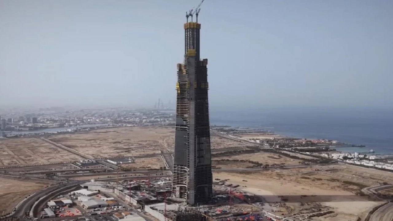 Gökyüzüne Meydan Okuyan Dev Yapı! Dünyanın En Yüksek Binası Yükseliyor!