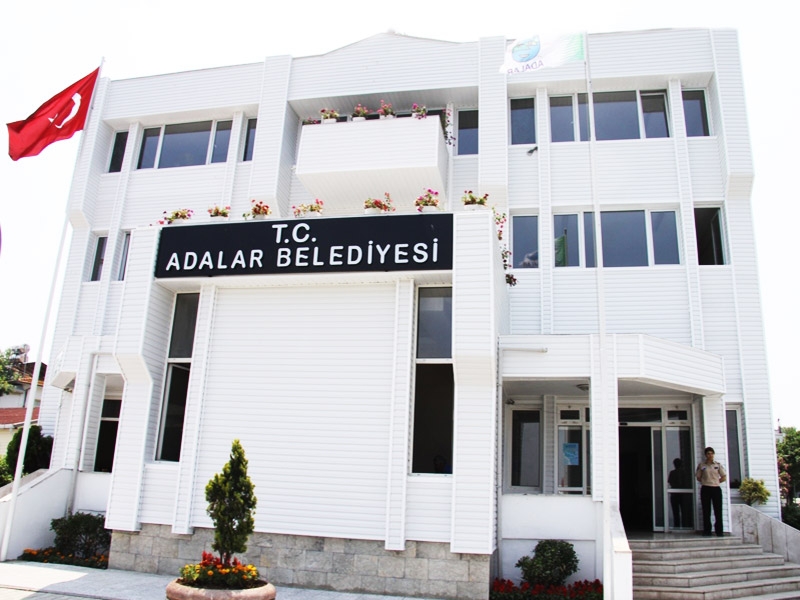Adalar Belediyesi’nde imar dosyaları incelemede: Mali Şube harekete geçti