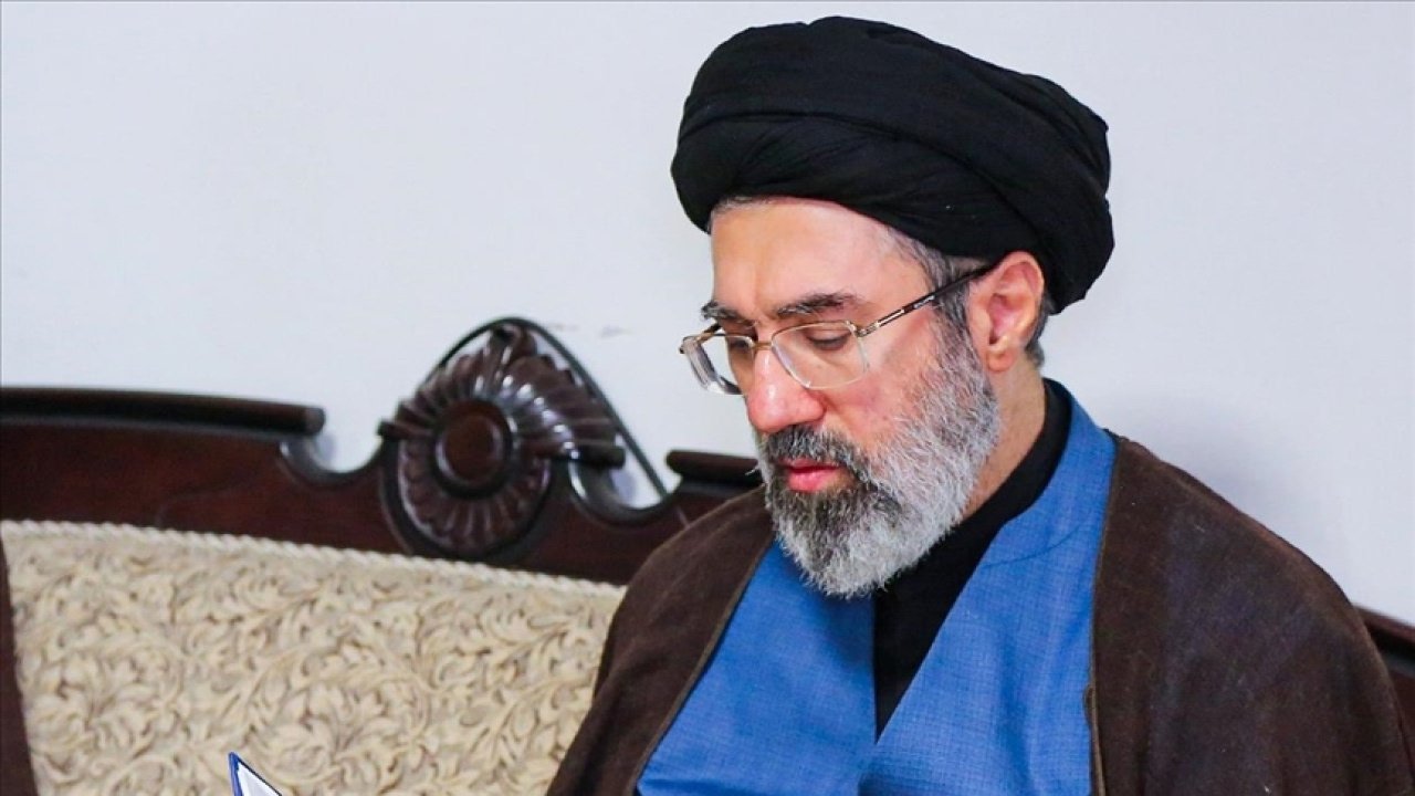 Hamaney'den İsrail'e Gözdağı: "Geri Sayım Başladı!"