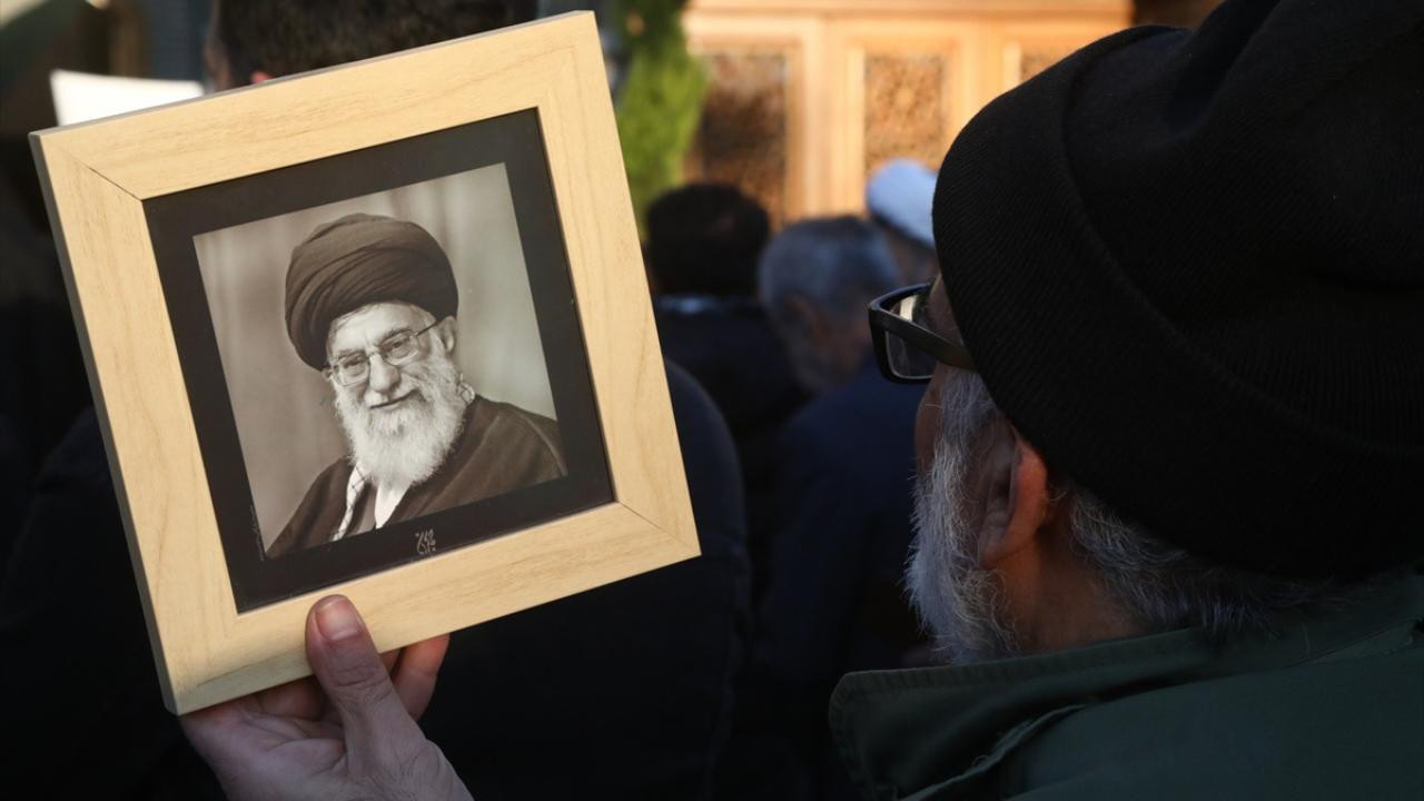 Hamaney’in defnedileceği yer belli oldu: Törenler 4 şehirde günlerce sürecek
