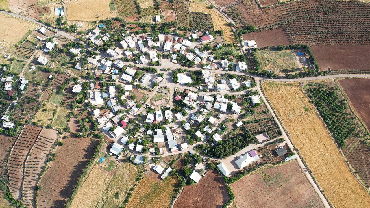 Türkiye'de Eşi Yok: Herkesin Hayran Kaldığı Yuvarlak Köy Adıyaman'da!