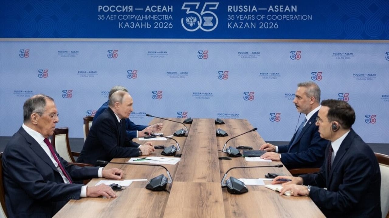Putin ve Hakan Fidan bir araya geldi! Gözler Ankara-Moskova hattındaki mesajlarda