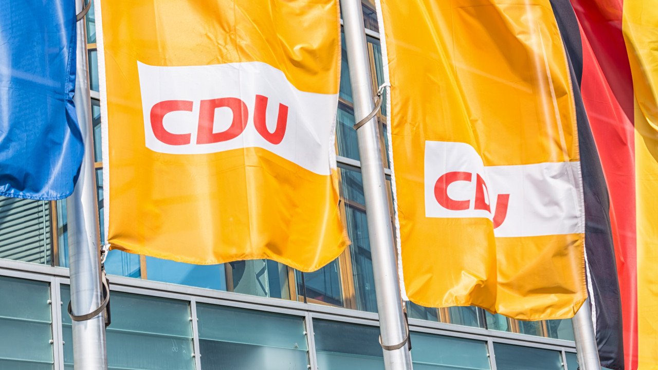 Almanya'da Nazi Gölgesi Tartışması: CDU Üyesinden Müslümanlara Skandal Sözler!