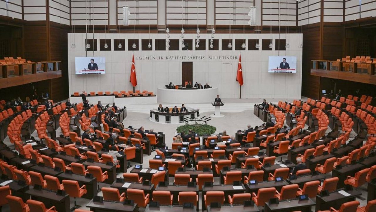 12. Yargı Paketi geliyor! Duruşma süreleri kısalacak, IBAN paylaşana hapis yolu açılıyor