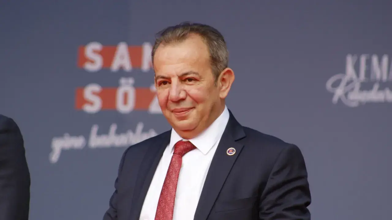 CHP'ye bir şok daha! Tutuklu Bolu Belediye Başkanı Tanju Özcan partisinden istifa etti