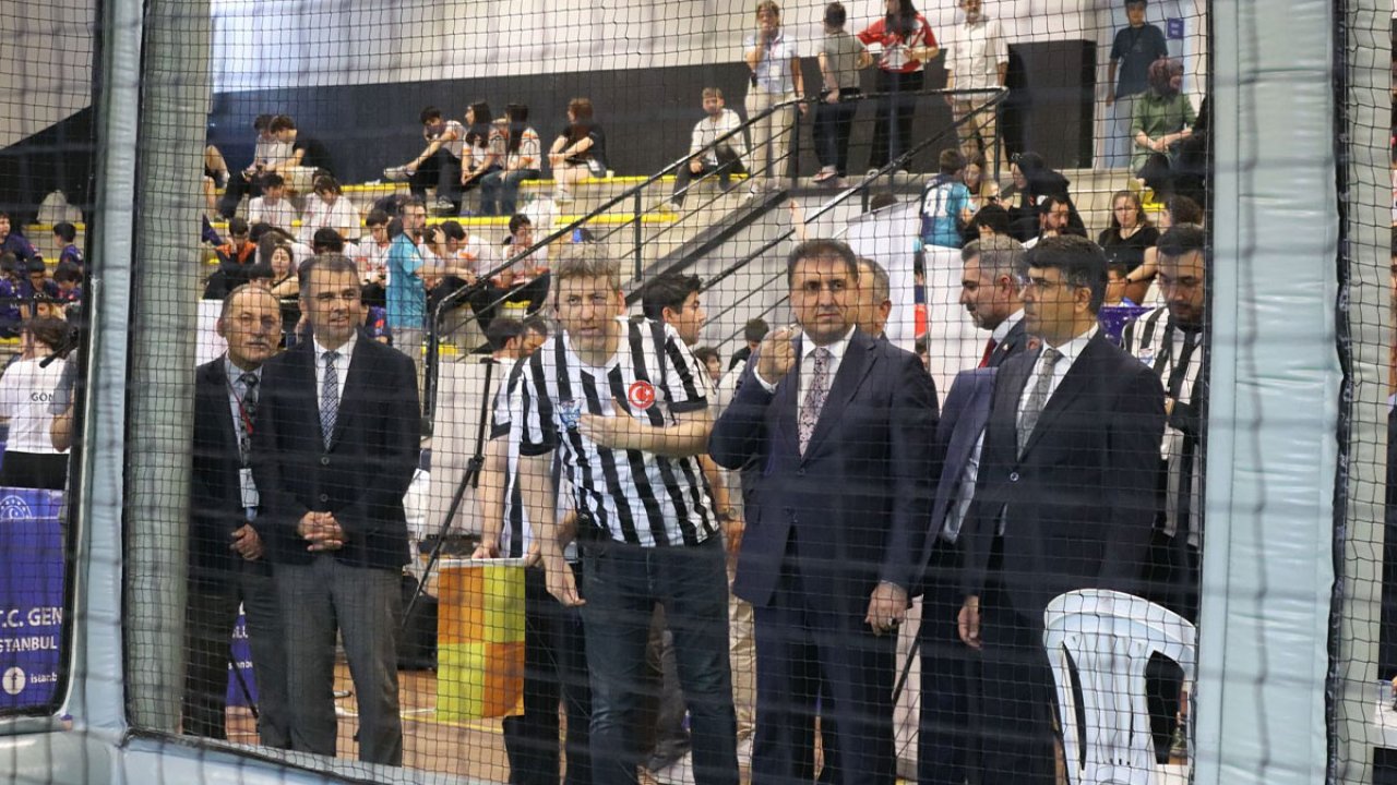 İstanbul’da Teknoloji Şöleni: Ücretsiz Robot ve Dron Yarışmalarıyla Tarihi İlk!