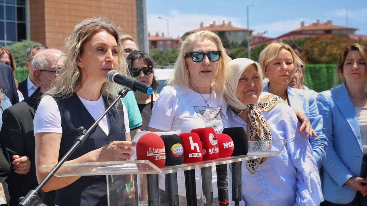 Dilek İmamoğlu'ndan tahliye çağrısı: "Tutuksuz yargılama esastır"