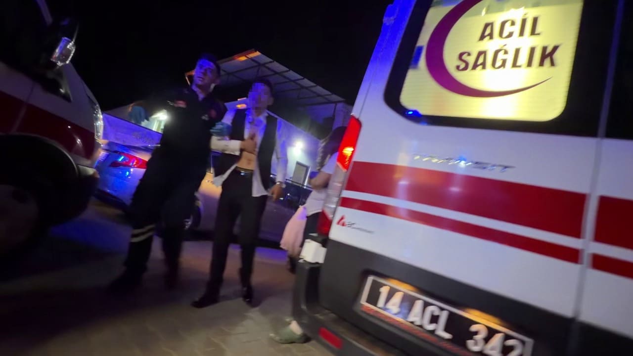 Bolu'da düğün kabusa döndü! Gelin ve damadın yakınları birbirine girdi, damat yaralandı