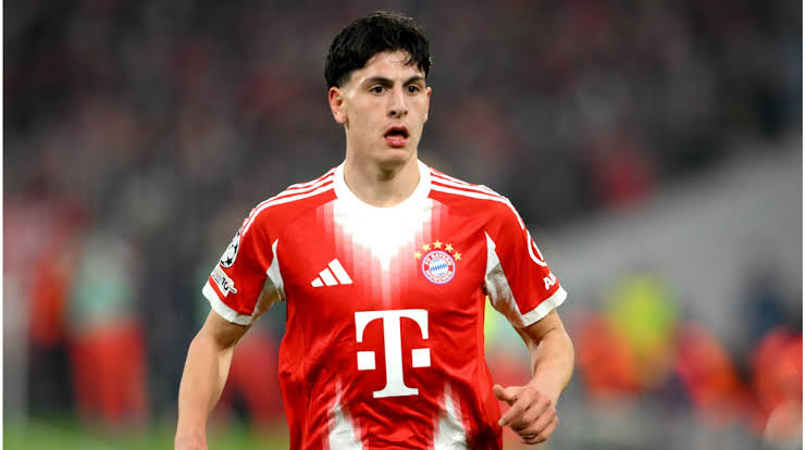 Bayern Münih'ten Türk yeteneği için kritik karar! Deniz Ofli resmen ayrılıyor