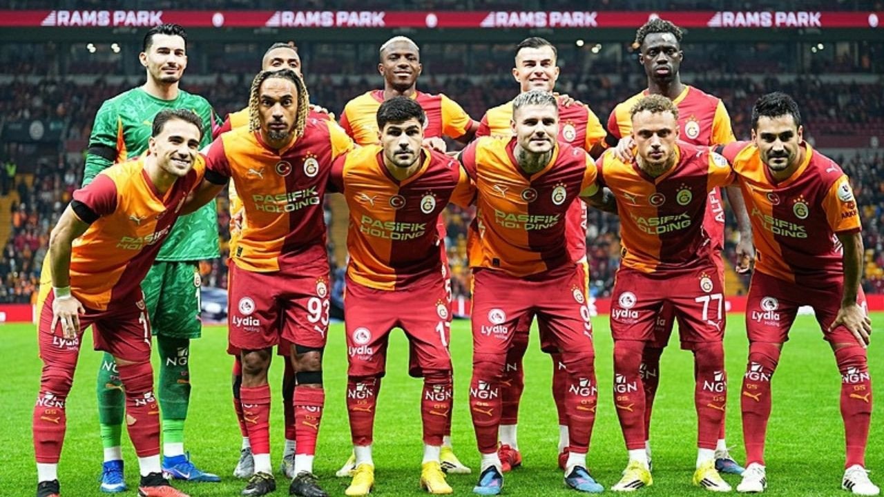 Galatasaray'ın yeni kaptanı belli oldu! 9 numaralı formayı giyecek