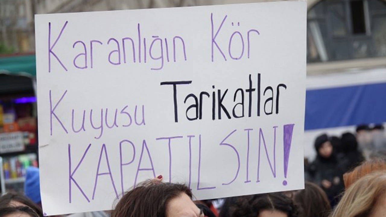 "Allah'a Hizmet Ediyorsunuz" Sözleriyle İstismar İddiası! Şikayetçi Kadınlara Sürgün Baskısı!