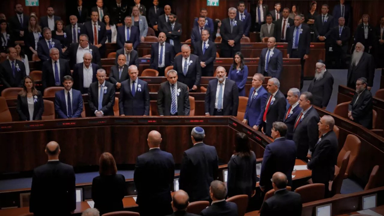 İsrail Dışişleri Bakan Yardımcısı Haskel'den Yasaya Tepki: İstifa Etti!