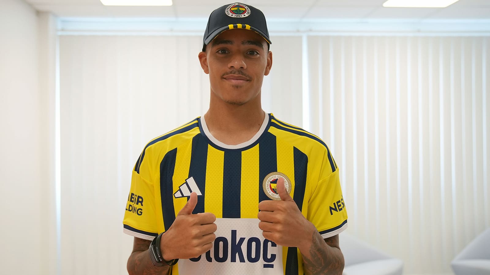Mason Greenwood Fenerbahçe tarihine geçti! Rekor bonservisle imzayı attı