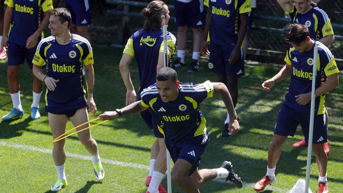 Mason Greenwood ilk kez Fenerbahçe idmanında! Gözler Şampiyonlar Ligi maçında