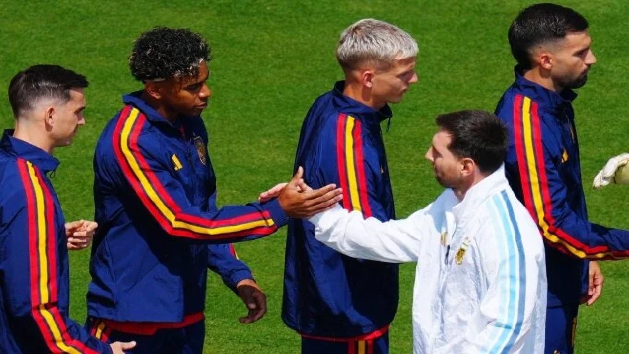 Messi ve Yamal Dünya Kupası tarihine geçti! Finalde ilk kez böyle bir rekor kırıldı