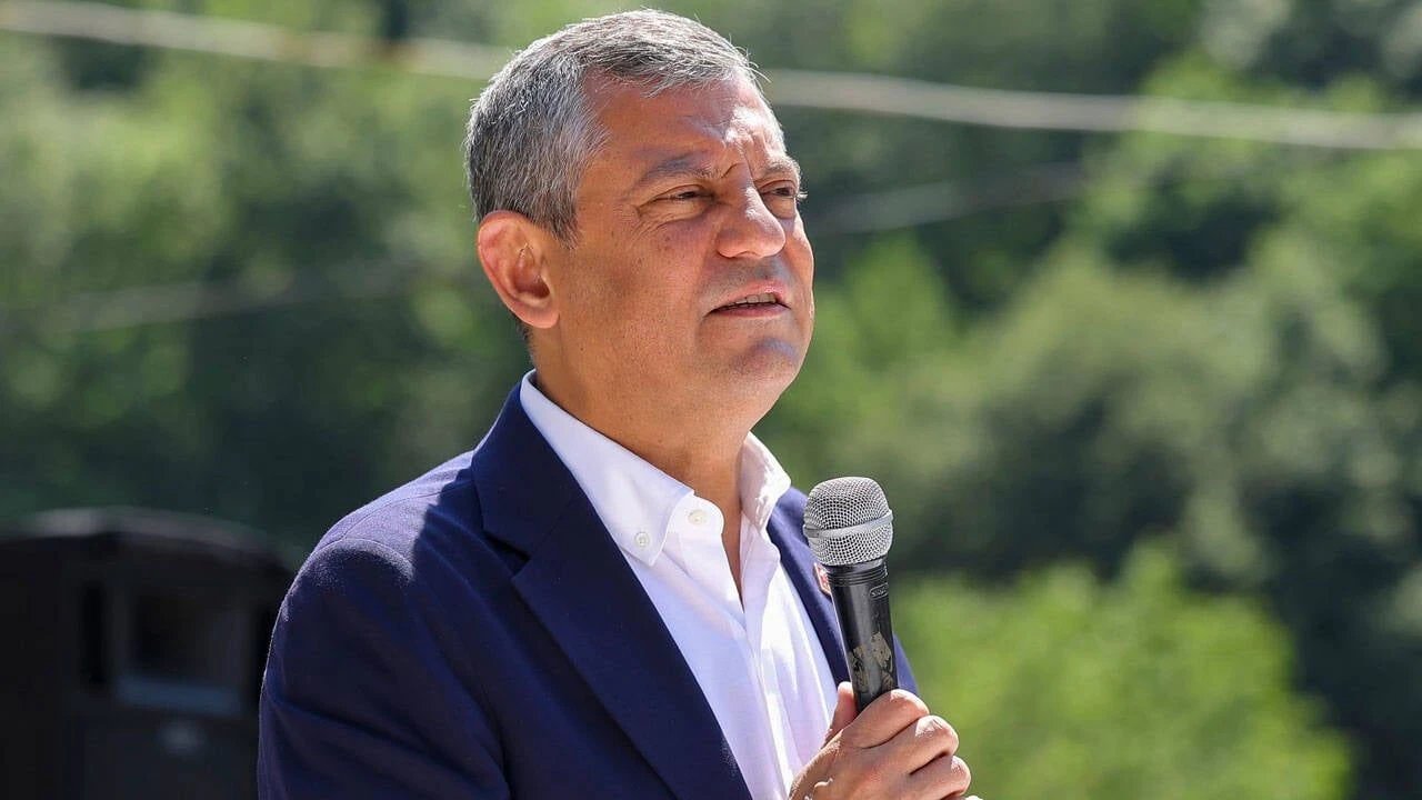 Özgür Özel'in yeni parti iddiasında dikkat çeken kulis! Vekil sayısı ve isimler konuşuluyor
