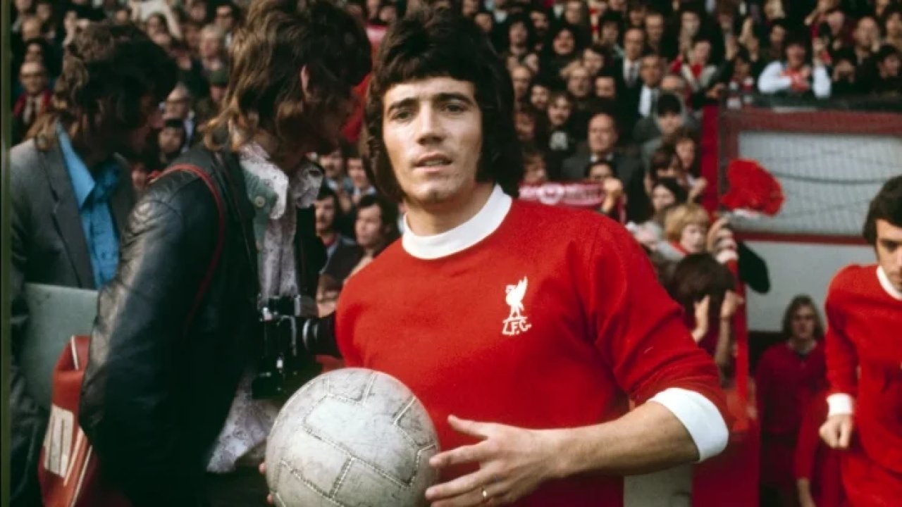 İngiliz futbolunun efsane ismi Kevin Keegan yaşamını yitirdi