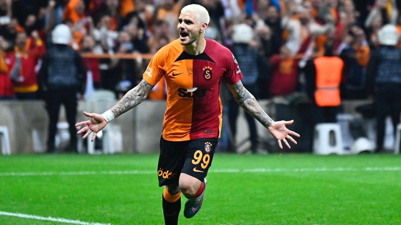 Galatasaray'da Icardi iddiası gündem oldu! Beşiktaş hamlesi taraftarı şaşırttı!